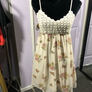 Olive Tree crochet top floral skirt. Size Medium